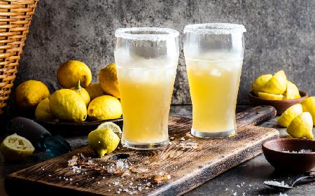 Beergarita: orzeźwiający drink z bezalkoholowego piwa i cytryny