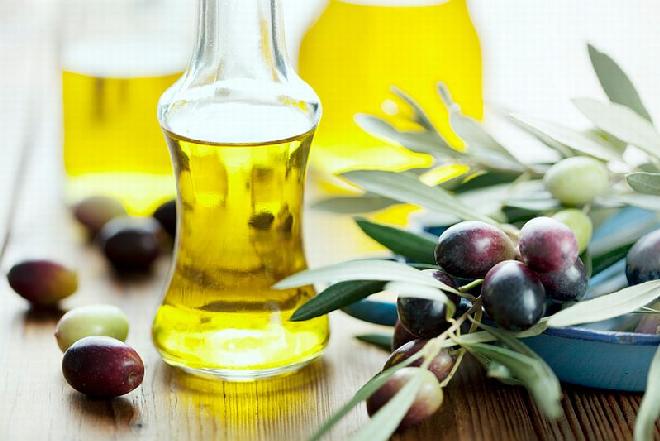 Kwasy tłuszczowe omega-3 i omega-6 - jak działają na organizm?